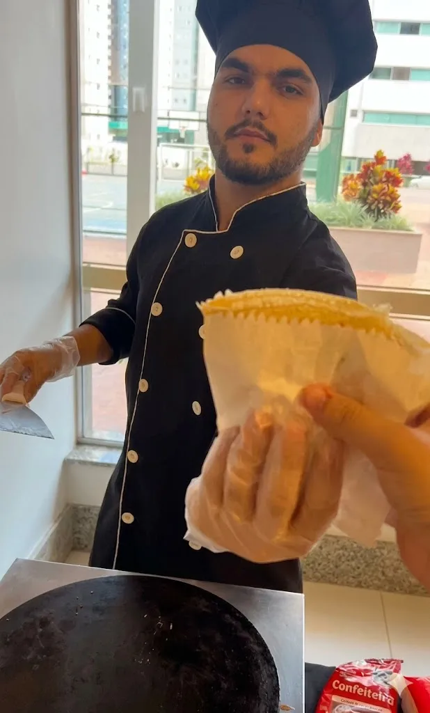 Crepes sendo servidos